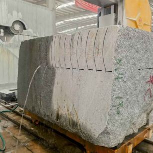 锦州 602，大花芙蓉白，绳锯加工弧形路沿石
