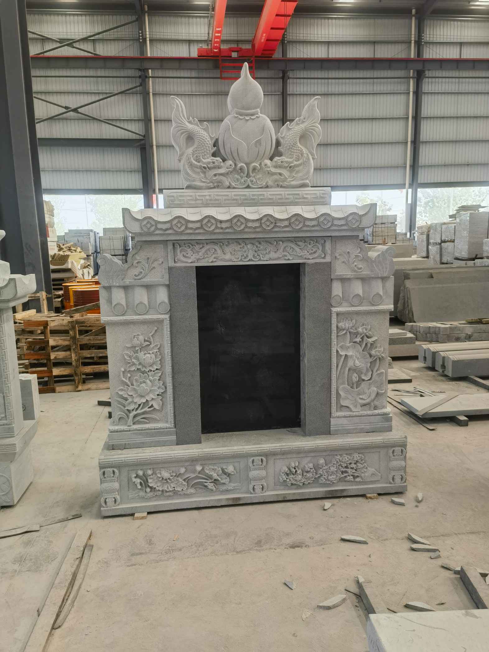 锦州 芝麻灰高档墓碑、土墓，一套也支持定做